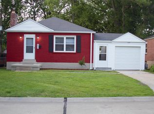 409 Lone Oak Dr, Saint Louis, MO