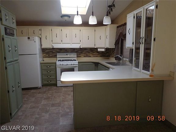 3rd image of 2194 N 35th St W