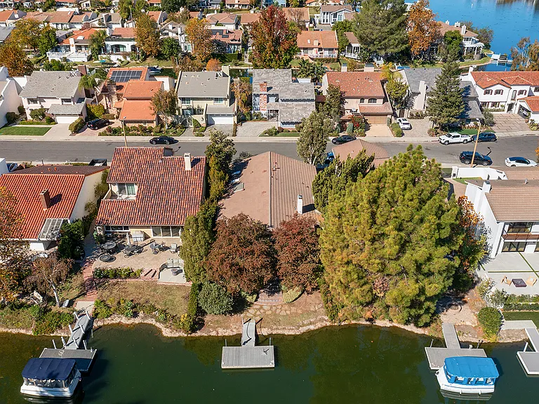 3830 Mainsail Cir — Photo 19