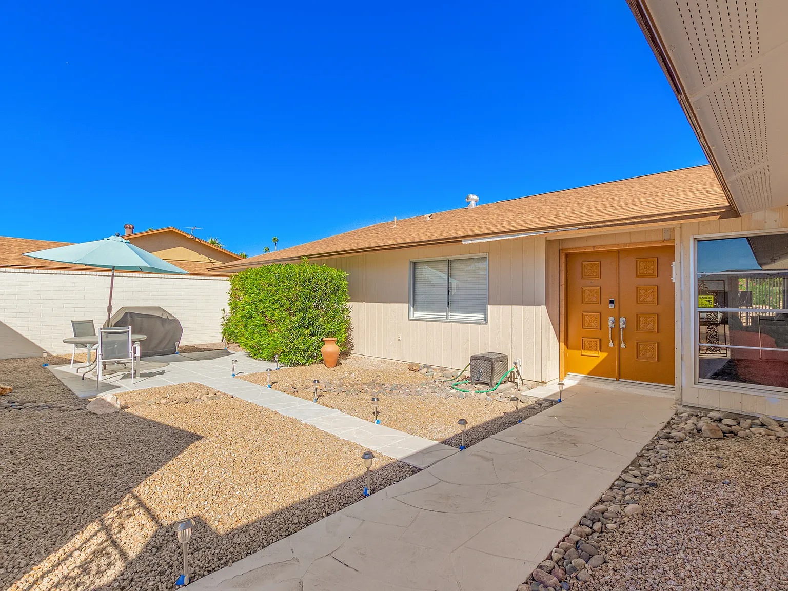 W Skyview Dr, Sun City West — Photo 2