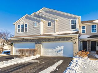 3232 Harvard Ln, Lake In The Hills, IL 60156