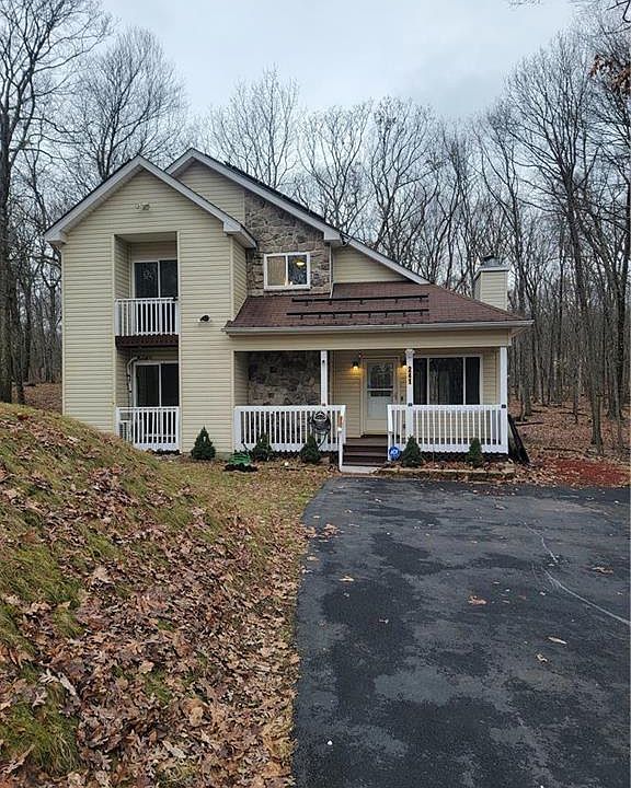 241 Gold Finch Rd, Bushkill, PA 18324 | Zillow