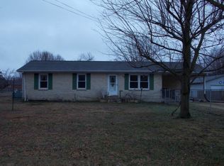 235 Jones St, Puryear, TN 38251