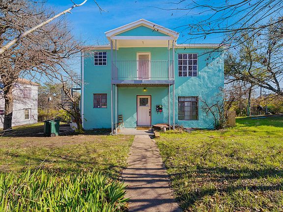 5th image of 3901 Maplewood Ave #B
