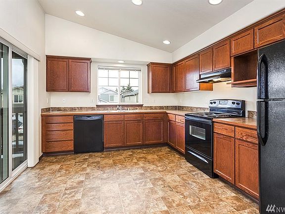 5th image of 14643 47th Ave NE