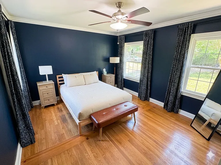 1008 Lindridge Dr NE — Photo 4