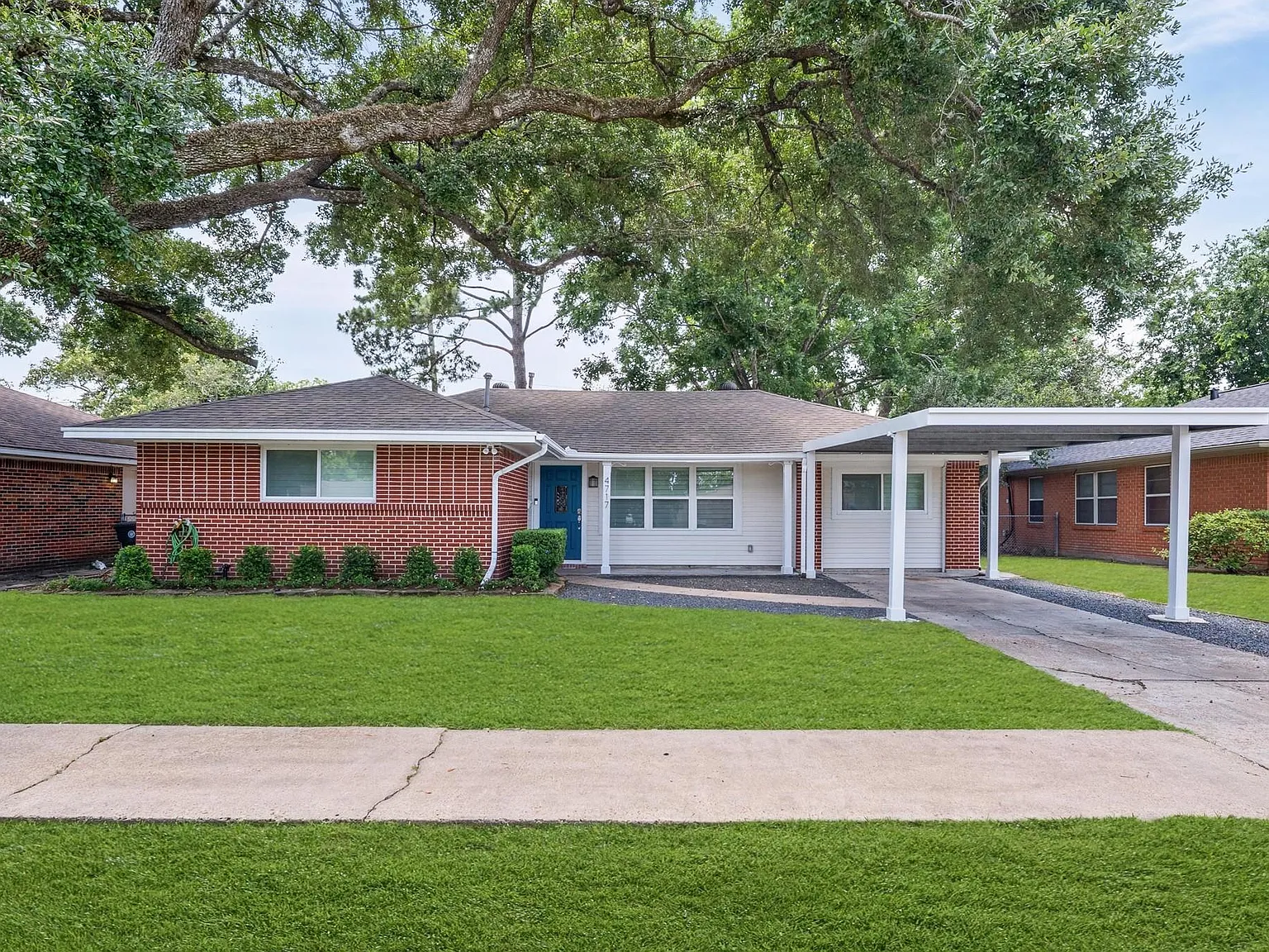 4 bed, 2.0 bath, 1375 sqft, $2,650 — Photo 1