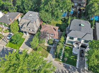 534 Deloraine Ave S, Toronto, ON M5M2C3