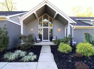 247 Pocono Rd, Columbus, OH 43235