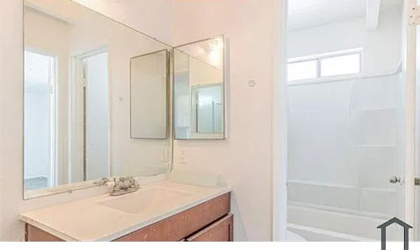 43647 Stanridge Ave — Photo 8
