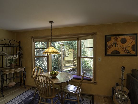 Bay window in DR