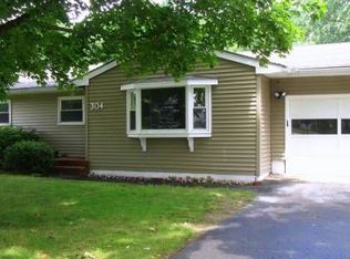 304 Ocean Rd, Portsmouth, NH 03801