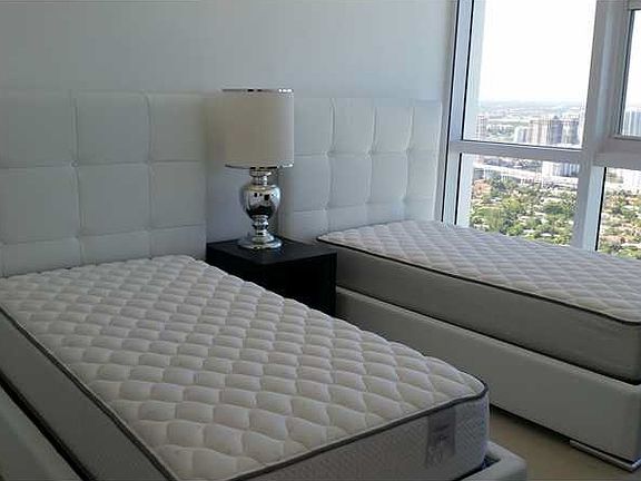 5th image of 18201 Collins Ave #5102