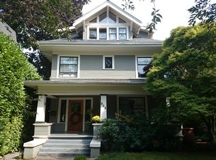 948 18th Ave E, Seattle, WA 98112