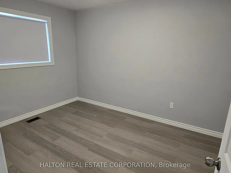 632 Beach Blvd — Photo 9
