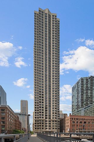 1st image of 440 N Wabash Ave APT 4905