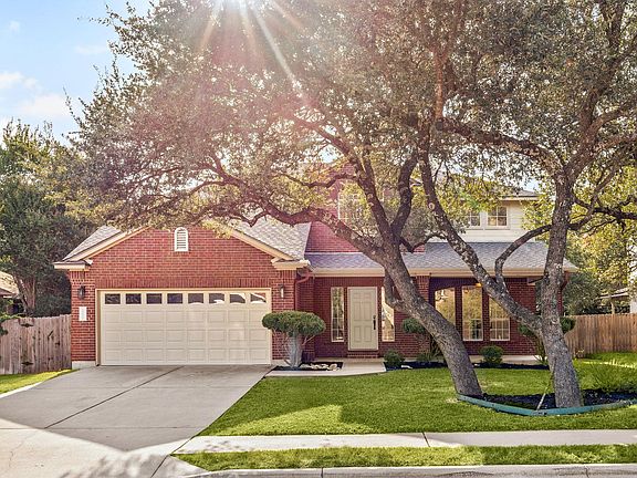 2nd image of 2209 Barnett Dr