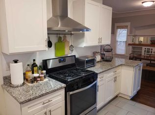 3559 N Frederick Ave, Shorewood, WI 53211