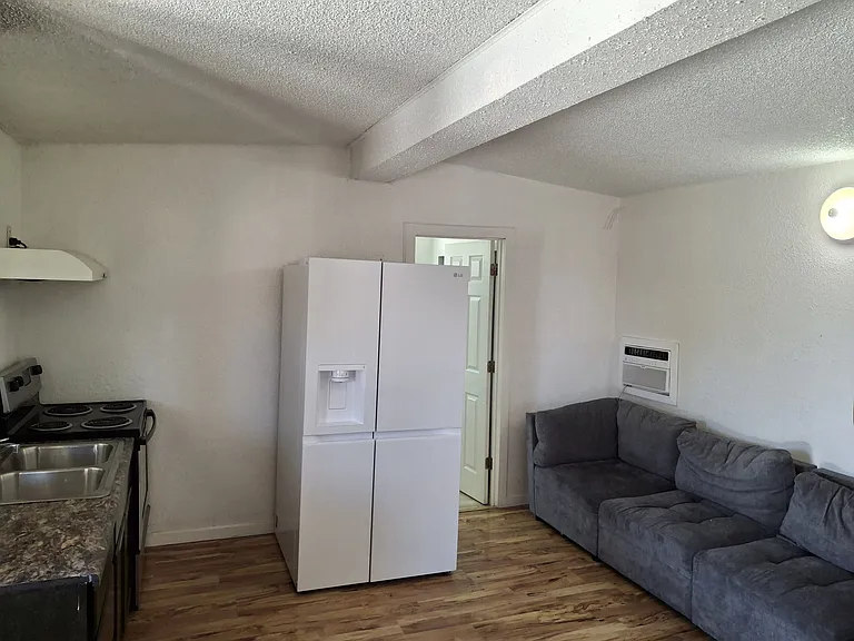 5856 Willard St #1 — Photo 12