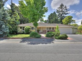 945 Wallea Dr, Menlo Park, CA 94025