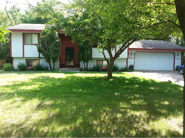 2nd image of 15140 E Vermillion Cir NE