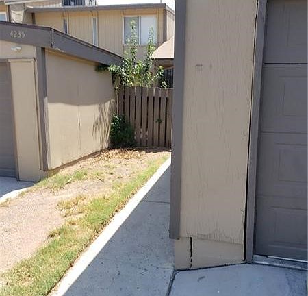 3rd image of 4231 White Sands Ave