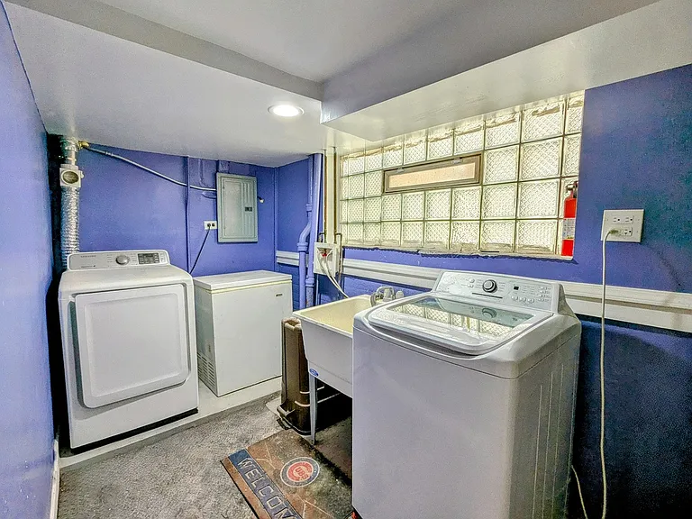 834 N Kolin Ave — Photo 27