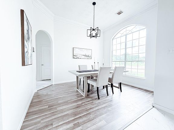 3rd image of 26743 Cypresswood Dr