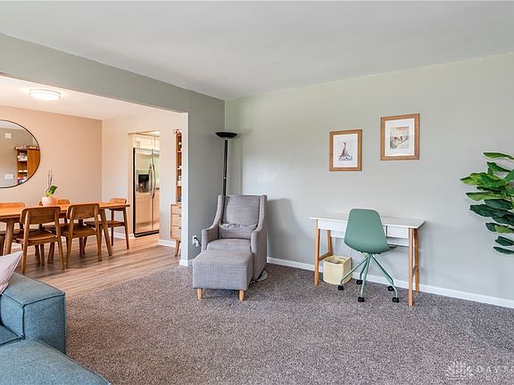 5th image of 2462 Bending Willow Dr