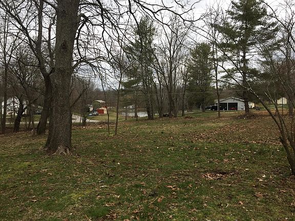 5th image of 101 Moonbeam Ln