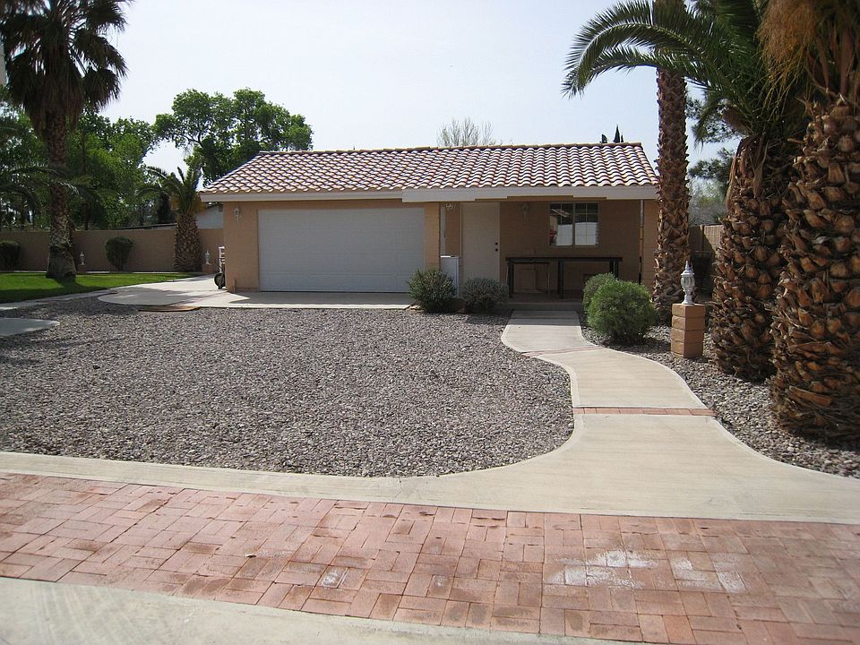 2nd image of 3765 E Quail Ave