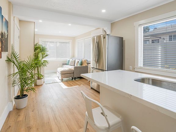 4th image of 312A La France Ave #312A