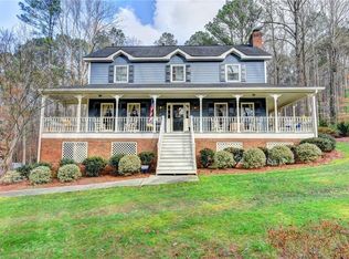 4249 Inns Brook Dr, Snellville, GA 30039