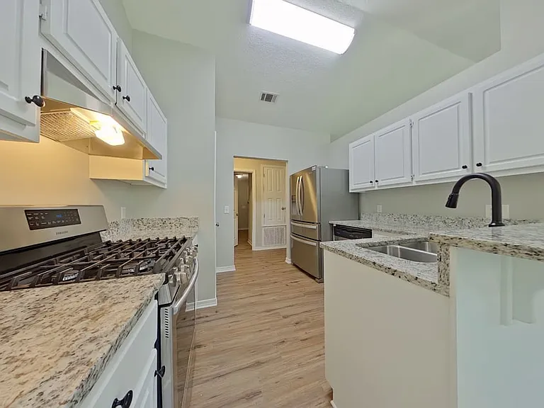 5405 Josh Dr — Photo 6