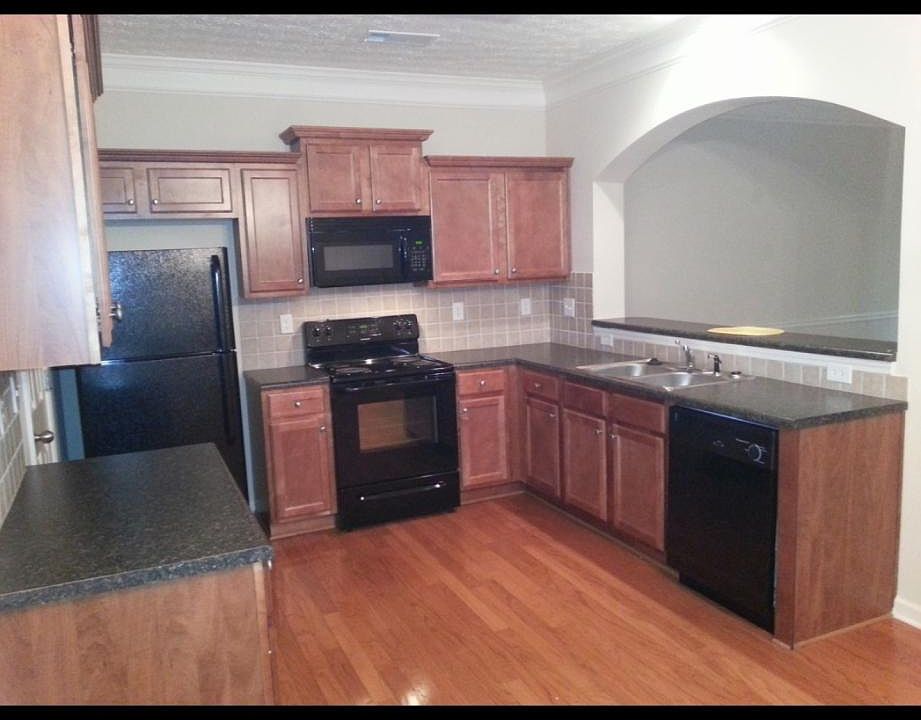 2nd image of 3495 Brycewood Dr