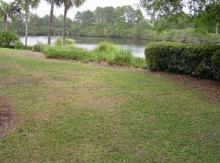 6104 Newport Vl, Hilton Head Island, SC 29928