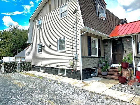 5th image of 420 Church Ln