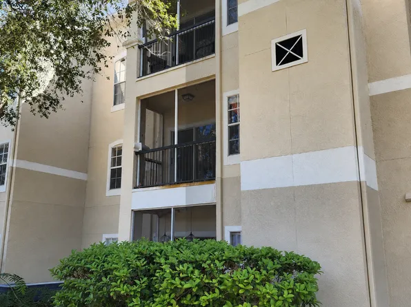 5134 Northridge Rd Unit 203, Sarasota, FL 34238