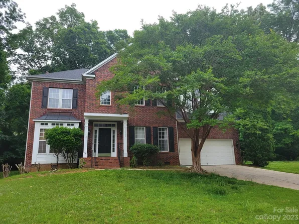 7935 Wilby Hollow Dr, Charlotte, NC 28270
