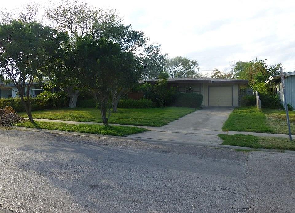 1st image of 4605 Mildred Dr