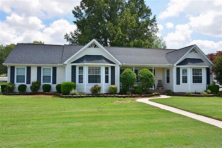 1st image of 164 Whisperwood Ln