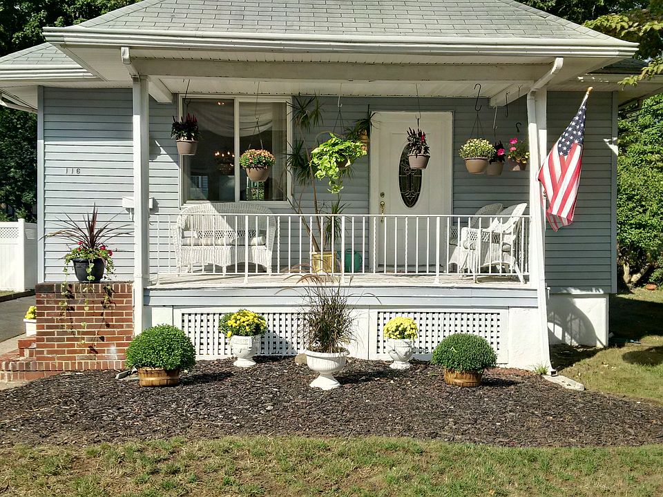 1st image of 116 Jefferson Ave