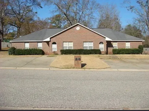 136 Halal Ct, Auburn, AL 36830