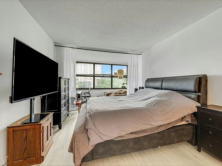 7002 John F Kennedy Blvd E #16H — Photo 9