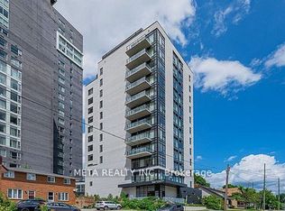 158 King St N #1001, Waterloo, ON N2J0E5