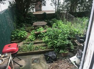 1717 Stanhope St #1R, Ridgewood, NY 11385