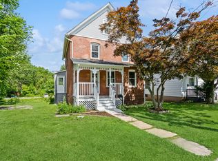 20 Berlin Ct, Middletown, CT 06457