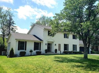 408 Westchester Ln, Valparaiso, IN