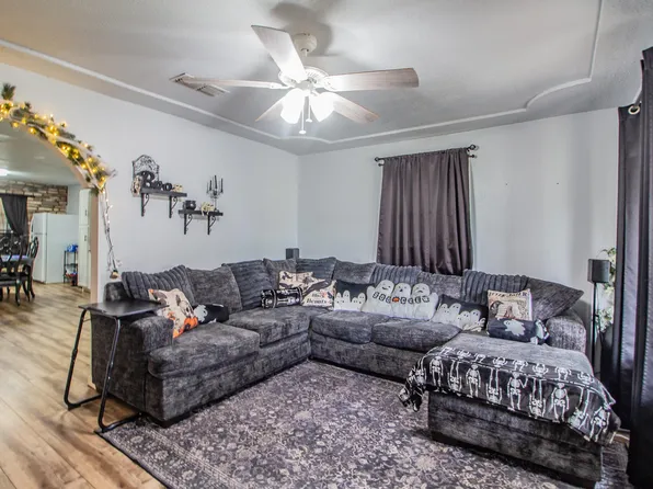 1514 Austin St, Levelland, TX 79336