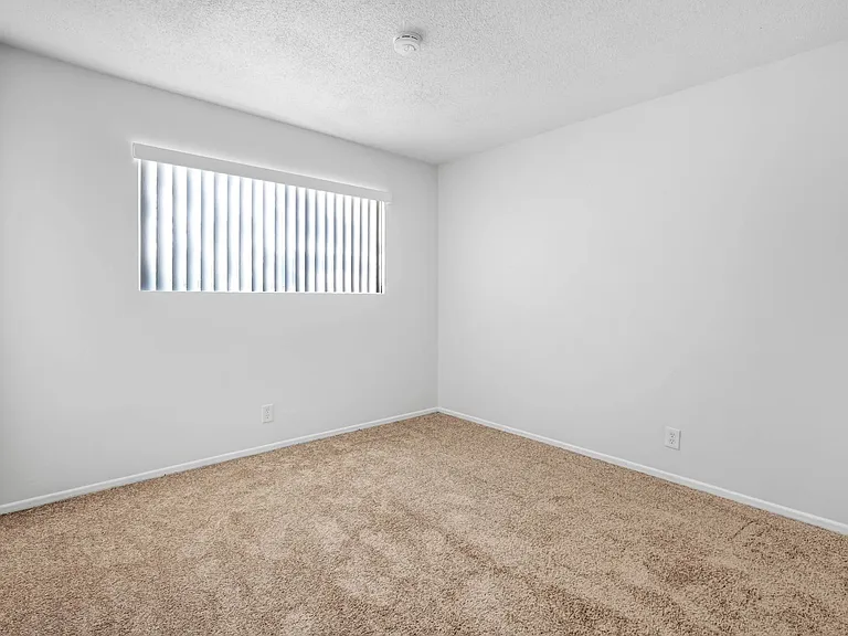 Ridgeview Apartments — Photo 16